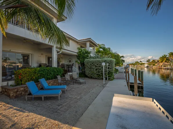 180 9th St, Key Colony Beach, FL 33051