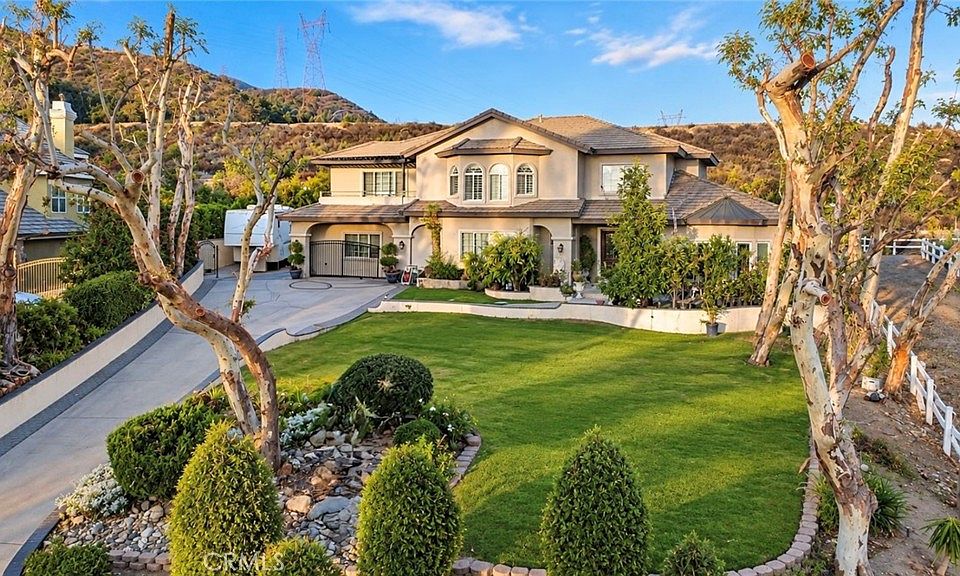 1st image of 10174 Sun Valley Dr