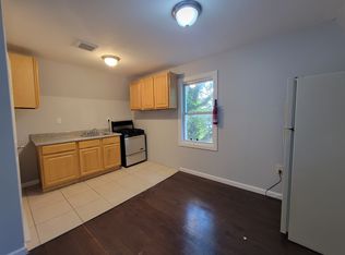 131 S 13th St #3E, Newark, NJ 07107
