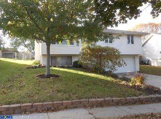 5624 Salt Valley Vw, Lincoln, NE 68512