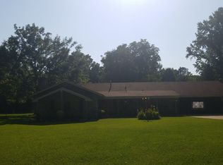 109 Burnett Ln, Monticello, AR 71655