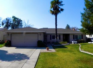 404 N Granada Dr, Madera, CA 93637