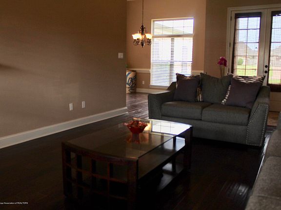 3rd image of 3591 Marcia Louise Dr #D