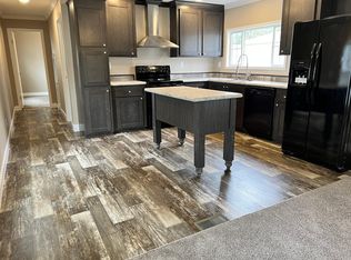 611 Queens Rd, Gainesville, FL 32607