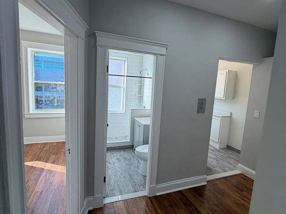 1193 Commonwealth Ave #12