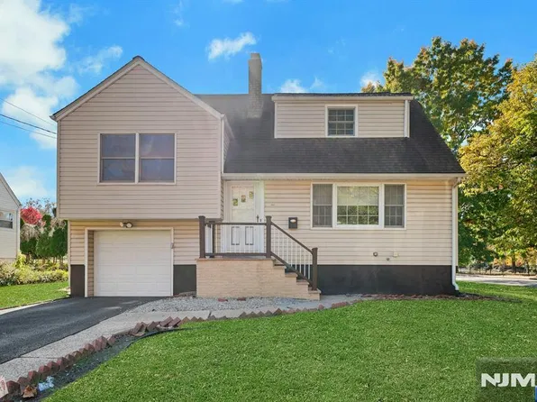 592 Oritani Place, Teaneck, NJ 07666