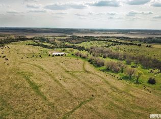 732 Road 615 Ave, Sterling, NE 68443