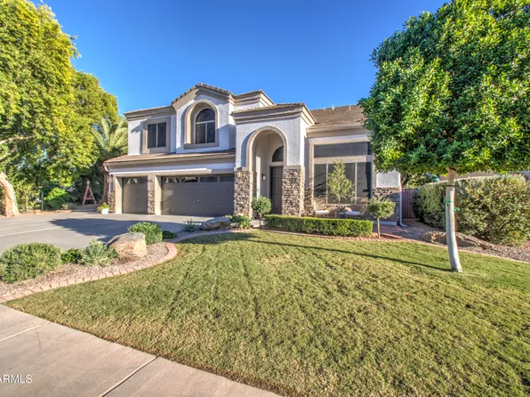 2977 E RANCH Court, Gilbert, AZ 85296