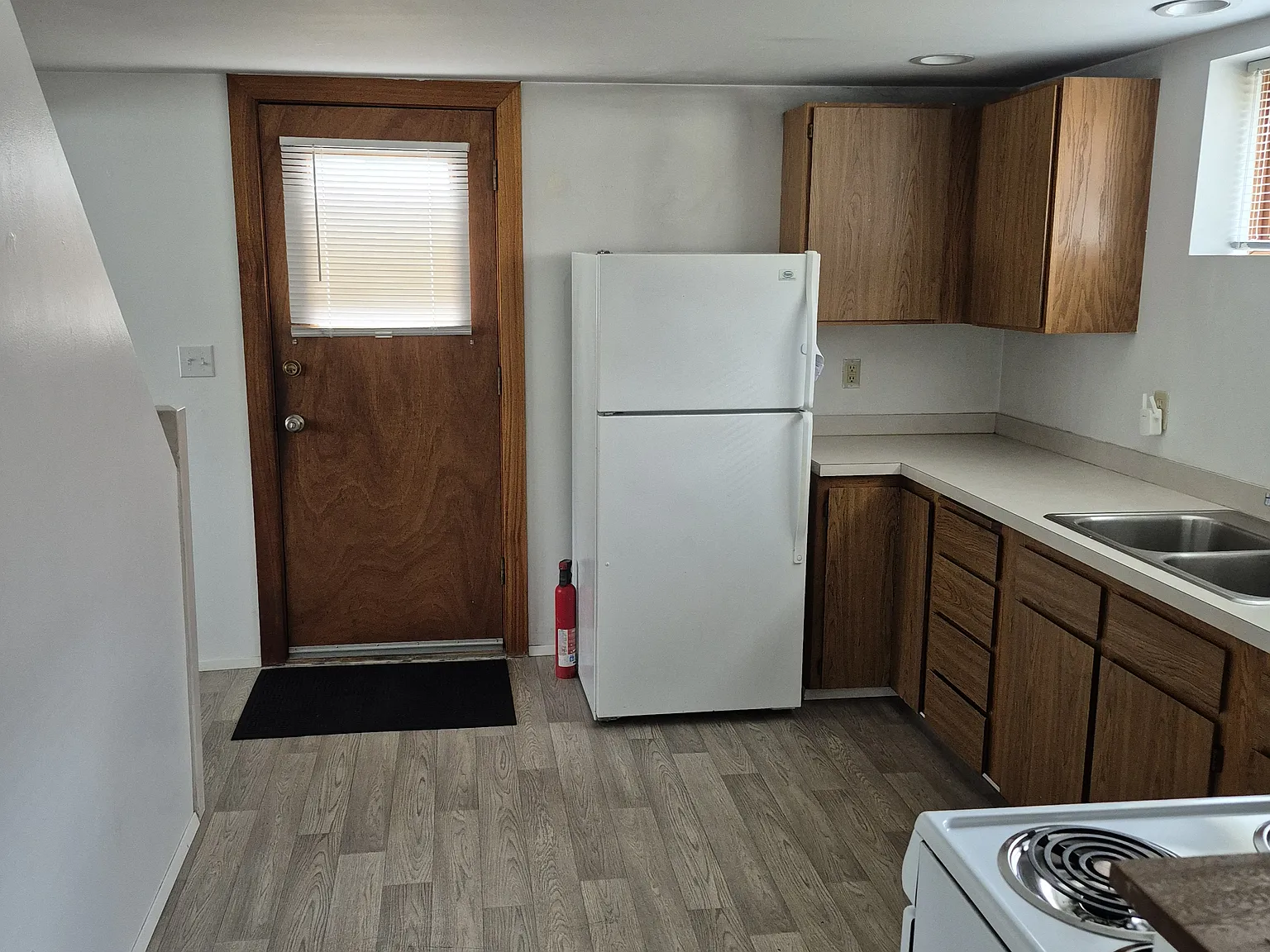 1 bed, 900 sqft, $1,595 — Photo 4