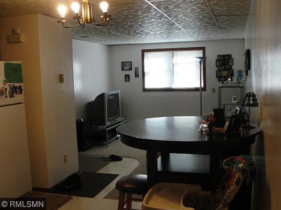 5th image of 635 W 8th St Unit A