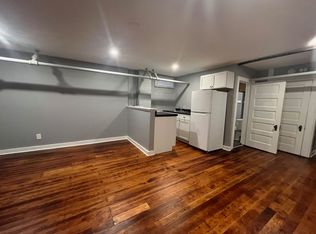 1830 N. Oakland Ave., Milwaukee, WI 53202