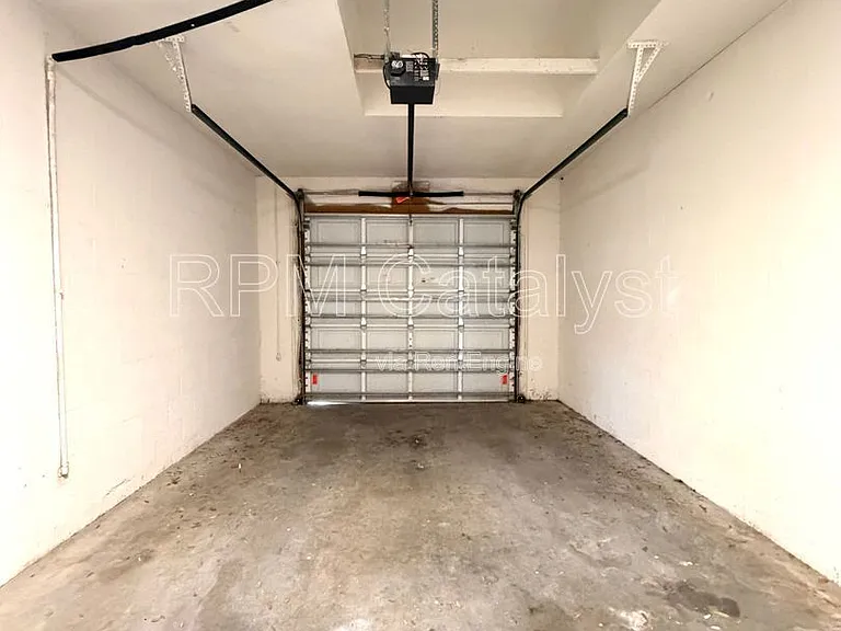 477 Sevilla Ave — Photo 18