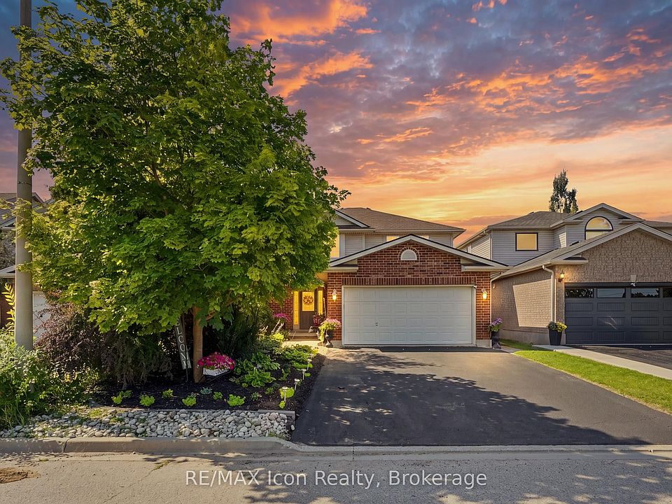 1st image of 43 Moffatt Ln