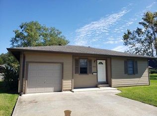 1308 20th St, Nederland, TX 77627