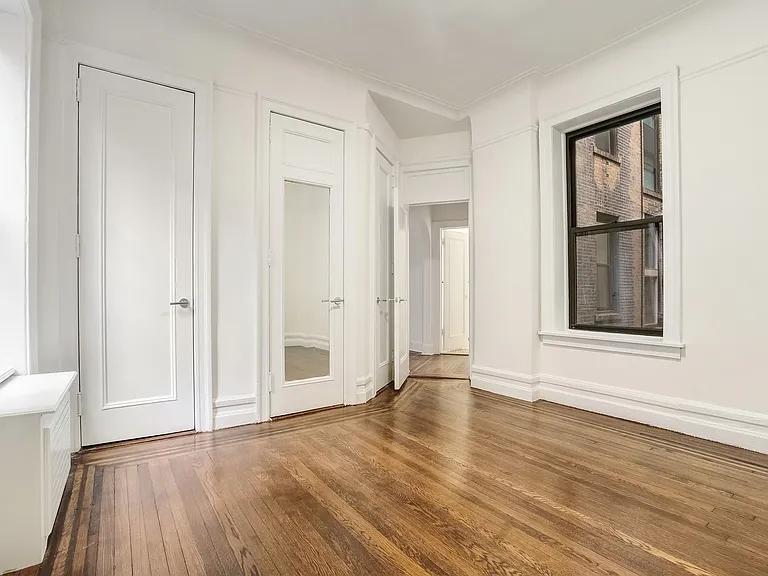 166 W 72nd St #3-C — Photo 6