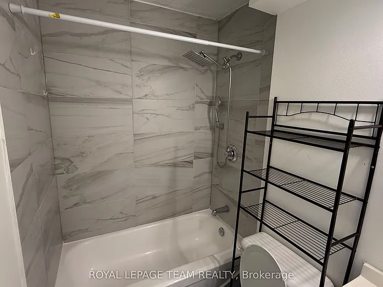 1180 Ohio St #304 — Photo 14