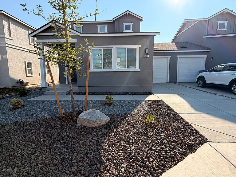 8406 Vermilion Dr — Photo 2