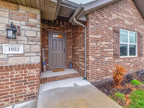 1922 S Shayla Avenue, Springfield, MO 65802