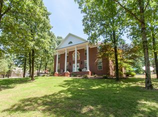 91 Lakeview Dr, Conway, AR 72032