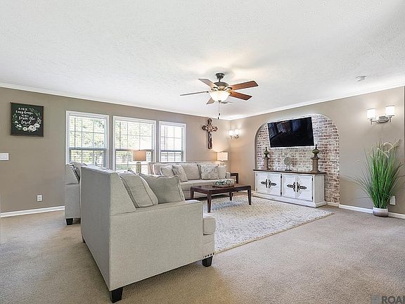 3rd image of 42035 Preston Landry Rd