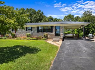 1583 Cross Dr, Morristown, TN 37814