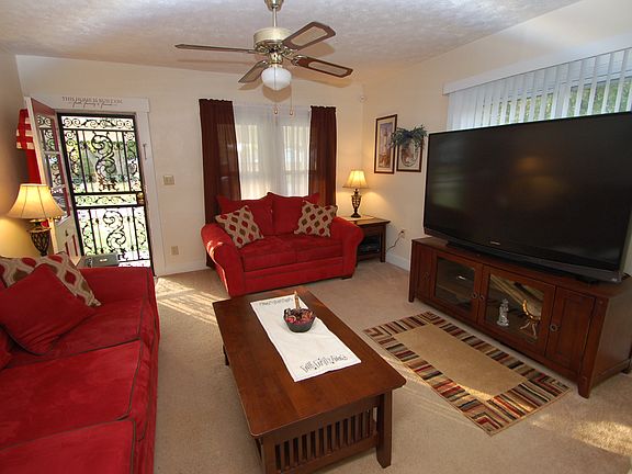 4th image of 428 Hypathia Ave
