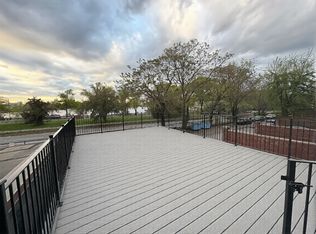 472 Beacon St, Boston, MA 02115