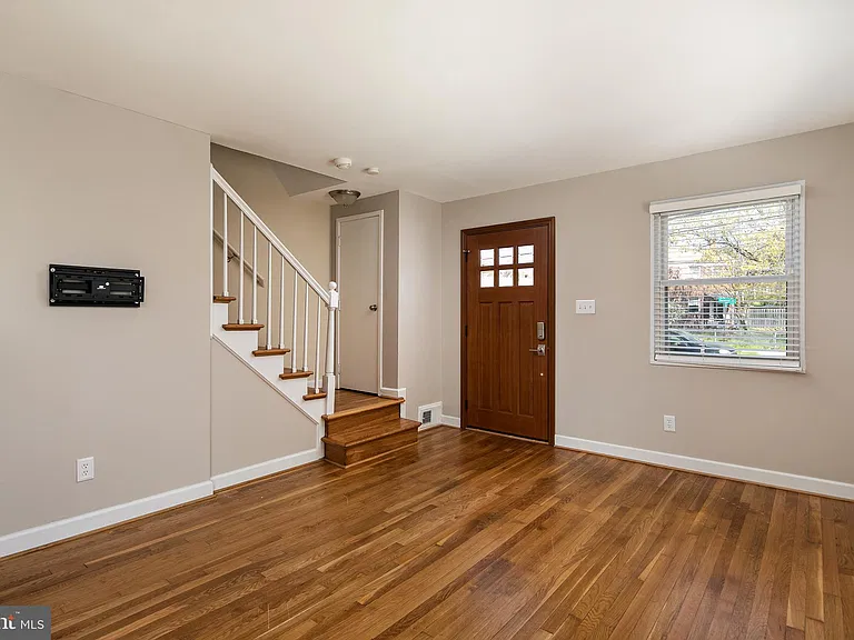 4428 Vermont Ave — Photo 22