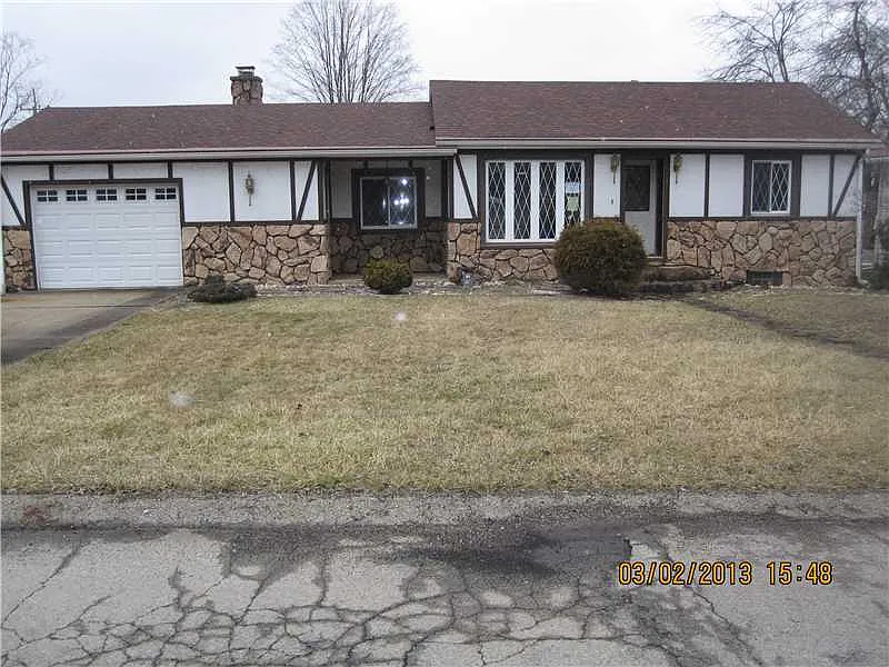 205 Cambria Ave photo 1