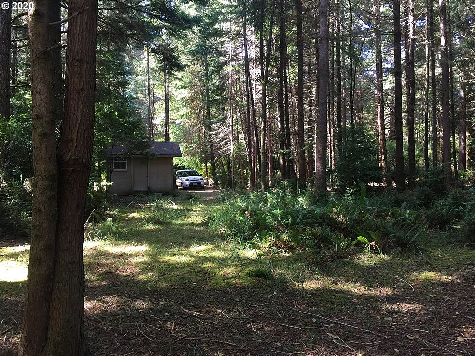 1st image of Vista Dr