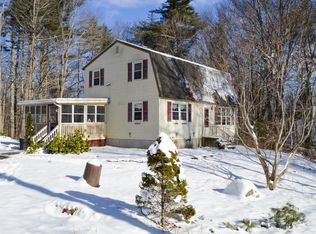 27 Langford Rd, Raymond, NH 03077