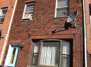 907 Reed St, Philadelphia, PA 19147