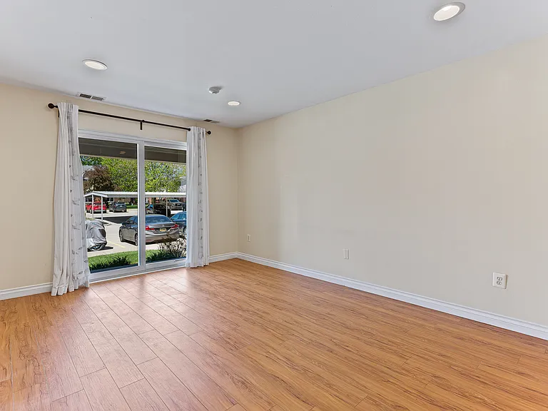 44435 Savery Dr #137 — Photo 10