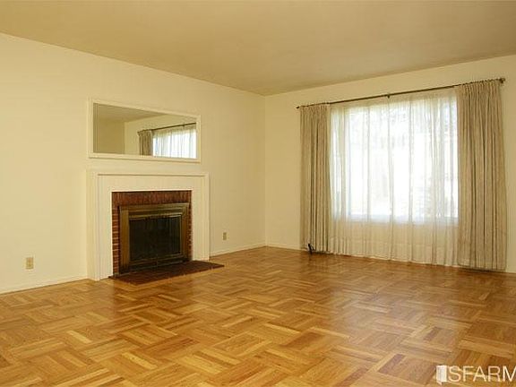 3rd image of 413 Granada Dr