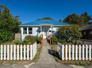 1412 9th St, Tillamook, OR 97141