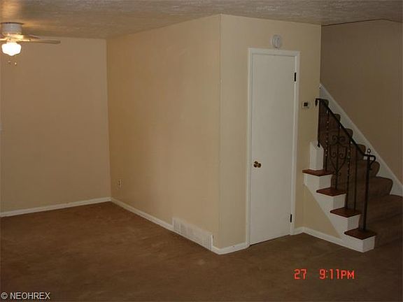 4th image of 9680 Independence Blvd