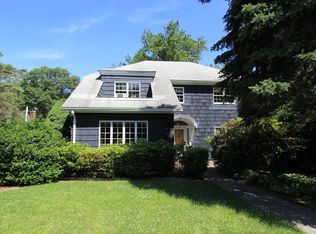 43 Edgemont Rd, Katonah, NY 10536