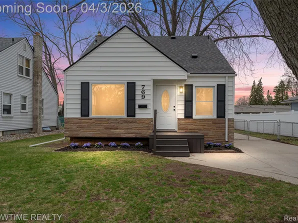 769 Coolidge Ave, Clawson, MI 48017