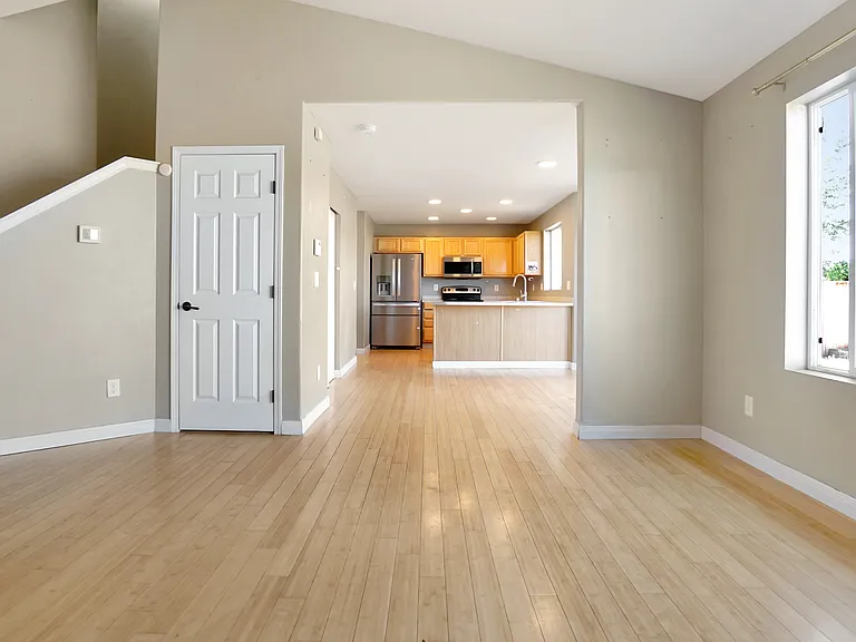 9933 Bourbon St SE — Photo 4