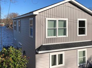 16 Odell Cir, Newburgh, NY 12550