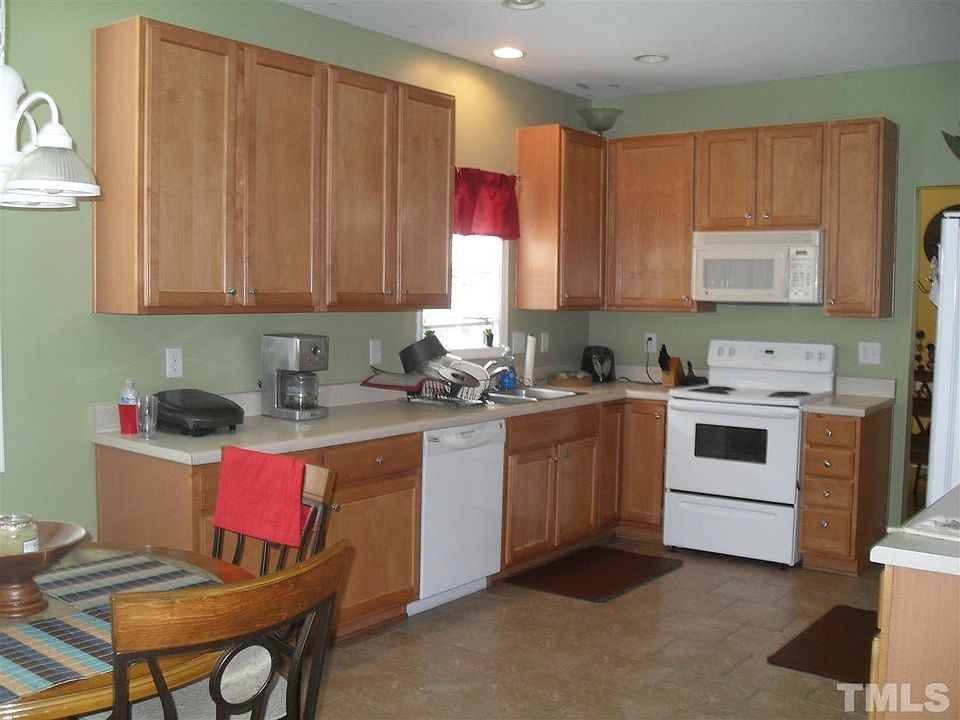 2nd image of 4112 Henline Dr