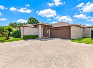 1516 Beaconshire Rd, Houston, TX 77077