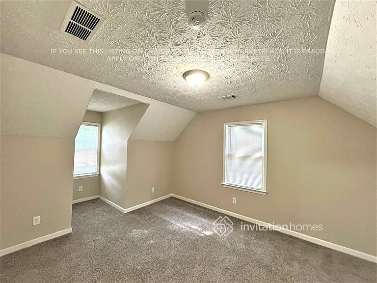 1830 Abercorn Way — Photo 11