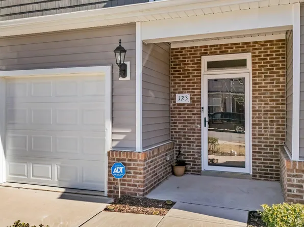 123 Liam St, Clayton, NC 27520
