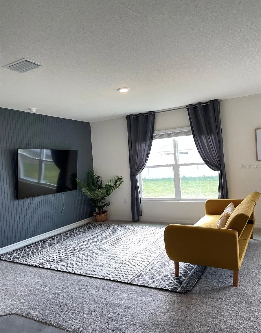 4 bed, 2.0 bath, 1483 sqft, $1,850 — Photo 4