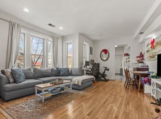 1956 Calvert St NW APT 3, Washington, DC 20009