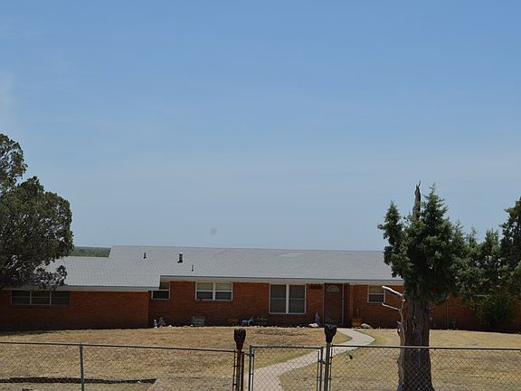 4th image of 901 County Road 383