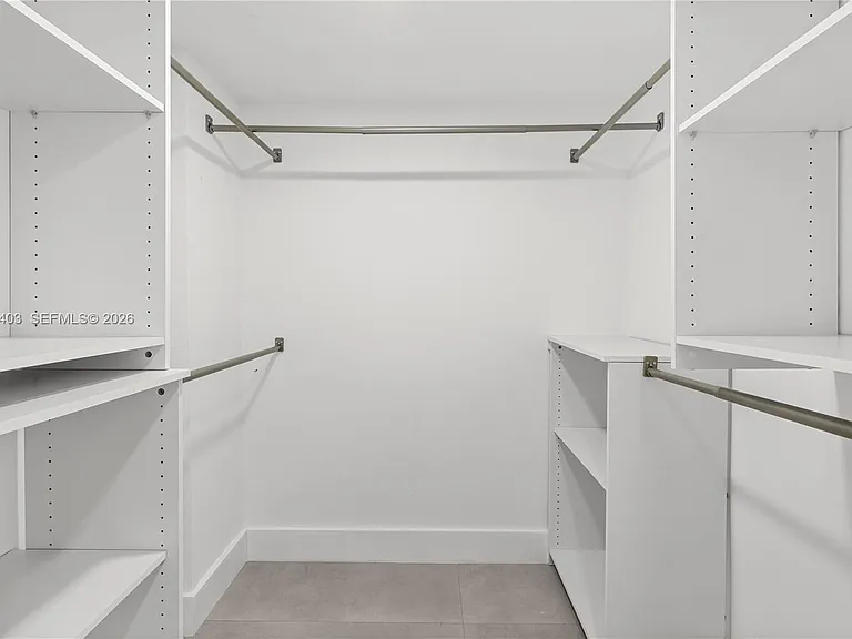2457 Collins Ave #201 — Photo 8