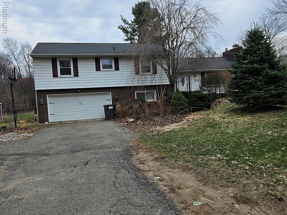 1st image of 203 S Burkhart Rd