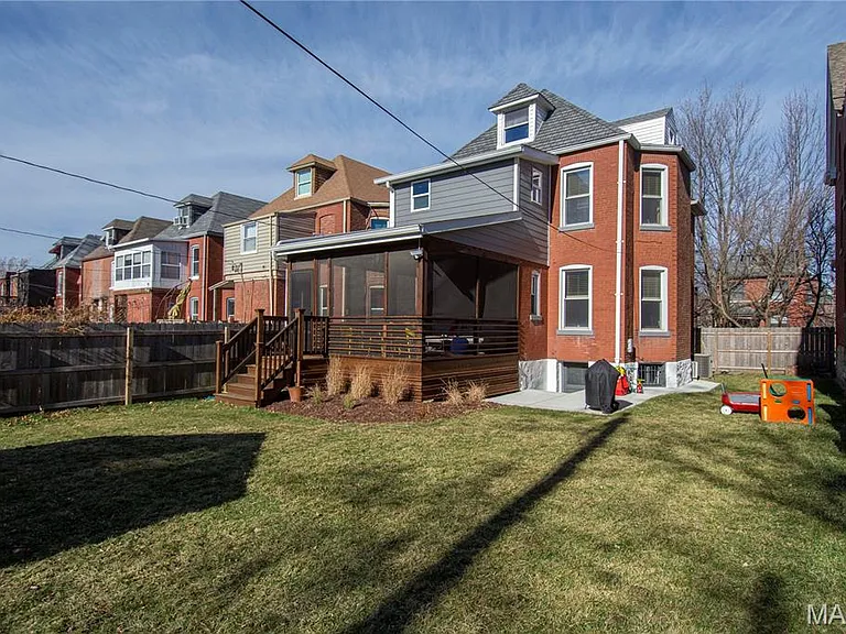 3812 Connecticut St — Photo 69